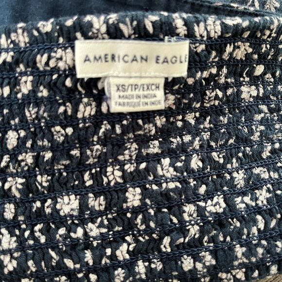 American Eagle Outfitters navy/ cream lined floral halter top with smocked back - Picture 5 of 5